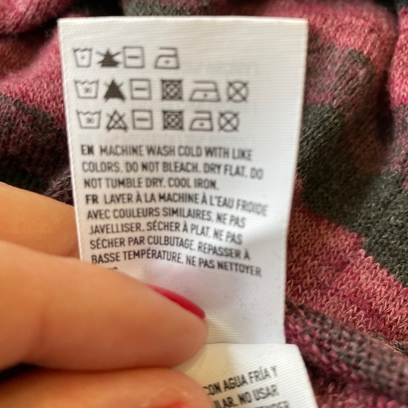 3 / $12 💖 American Eagle burgundy and gray Knit S - Picture 5 of 7